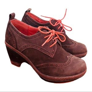 Jambu Seattle Wingtip Heeled Oxfords Size 7